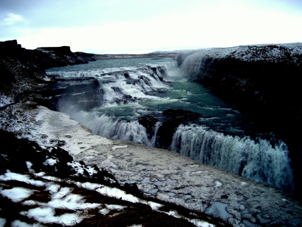 Gullfoss_waterfalls